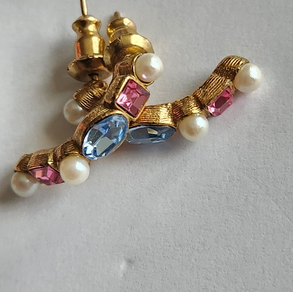 Multi Color Crystals and Faux Pearls Earrings, Gold Tone - Picture 4 of 4